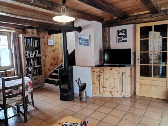 Chalet ski au pied et 2 appartements 247m²