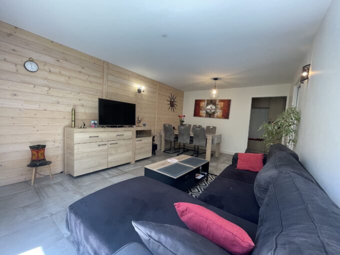 Appartement 3 pièces 69 m² avec balcon et garage